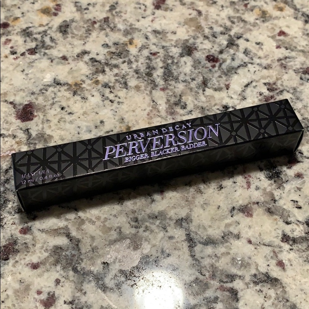 Full size Urban Decay Mascara “Perversion 0.4 floz